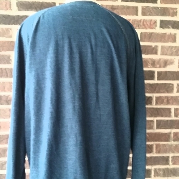 American Eagle Sweatshirt - Picture 4 of 5